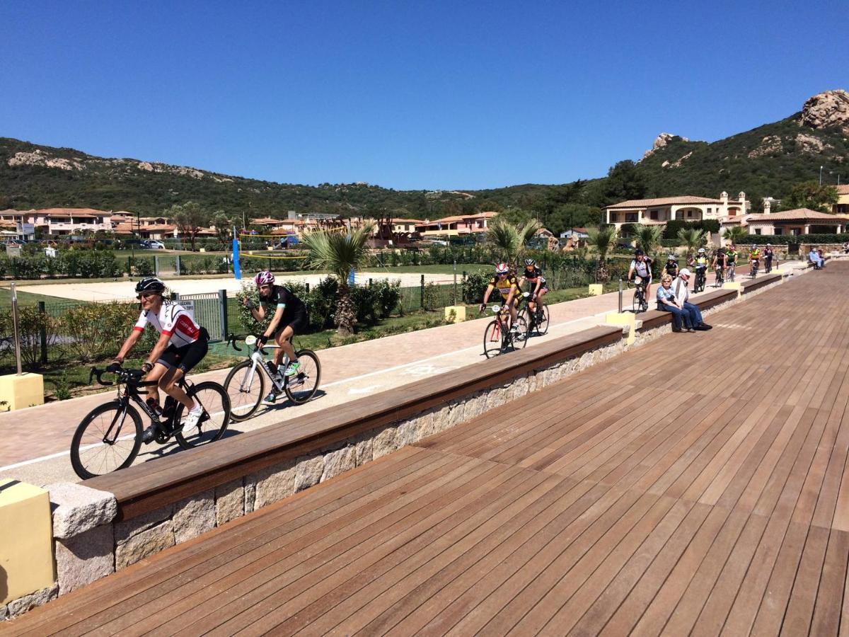 Sardinia Family Villas - Cannigione Beach Apartments Extérieur photo