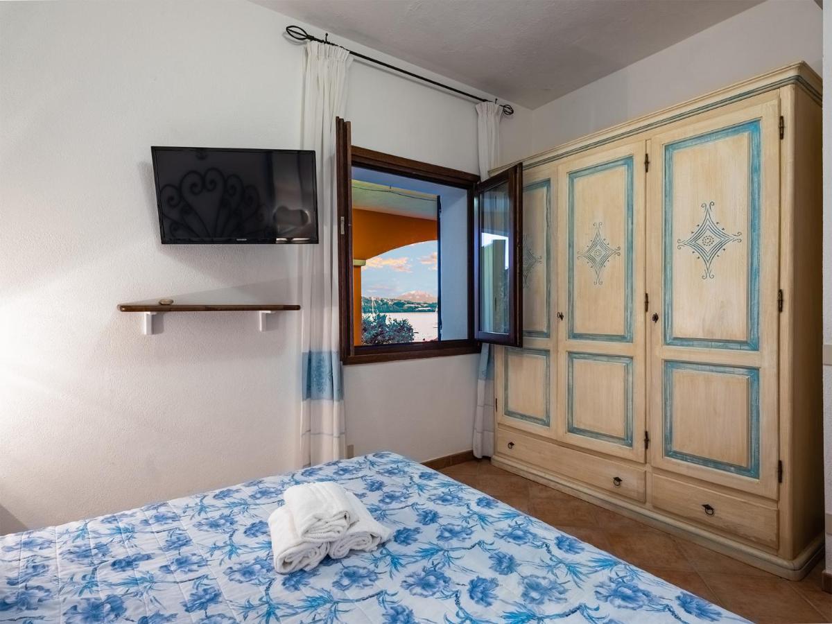 Sardinia Family Villas - Cannigione Beach Apartments Extérieur photo
