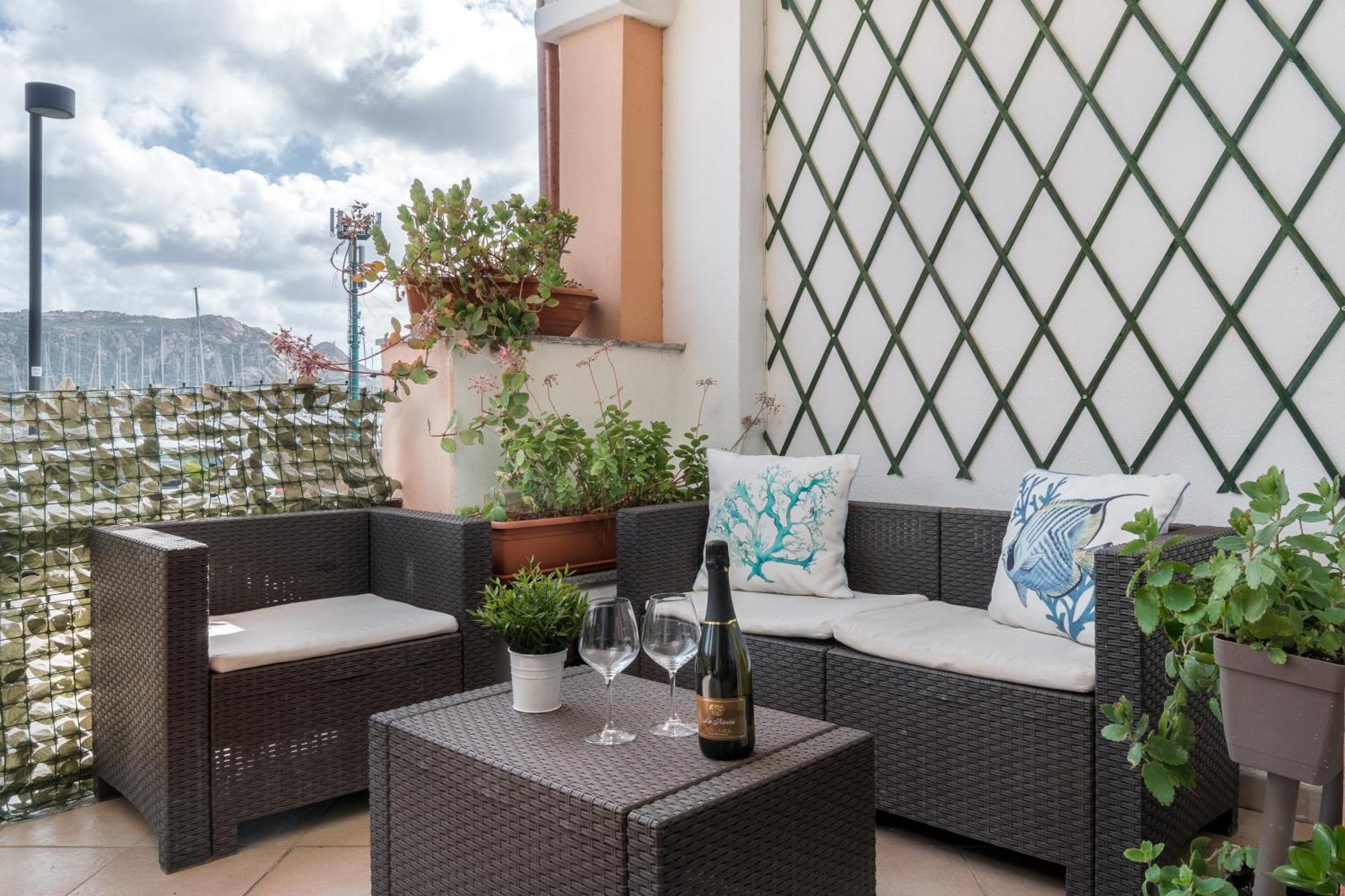 Sardinia Family Villas - Cannigione Beach Apartments Extérieur photo